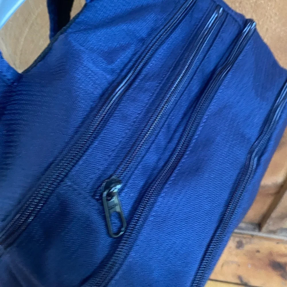 Nike Brasila 9.5‎ Training Backpack 30L Navy Blue DM3975-410 Pockets Zippers